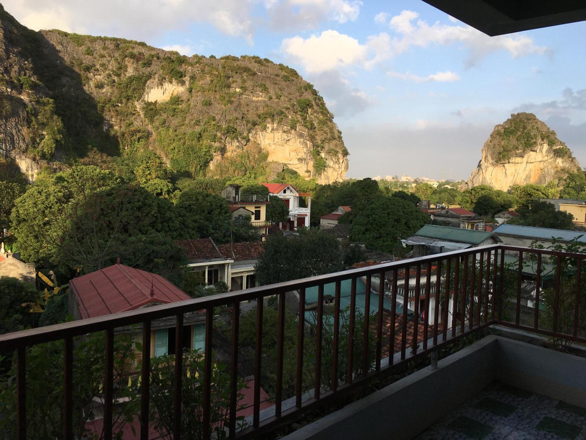 Limestone View Homestay Нин Бин Екстериор снимка